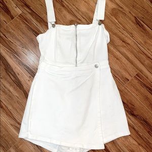 Lulu’s White Jean Romper